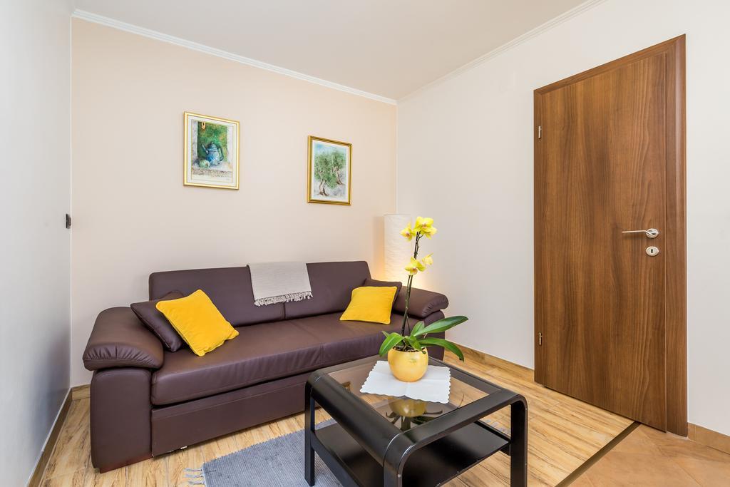 Dalia Apartment Lovran