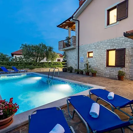 Apartments Dalia Lovran Exterior photo